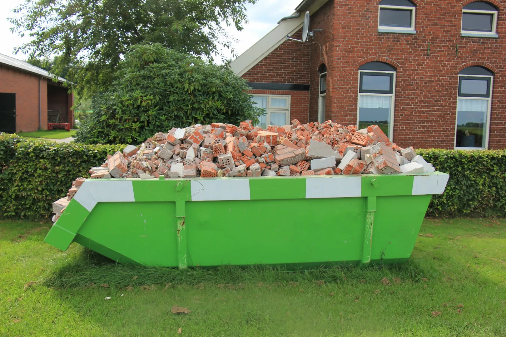 Clive Smith Skip Hire Ltd